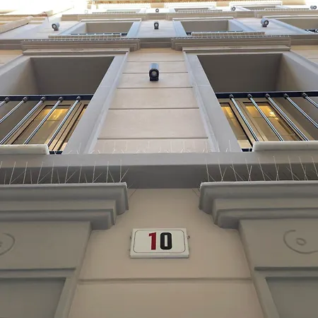 Picasso Centre 1b